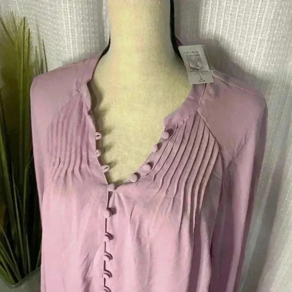 NEW Torrid Women’s 1X Blouse Georgette Smocked Blouson Long Sleeve Tunic Top NWT - Picture 3 of 12